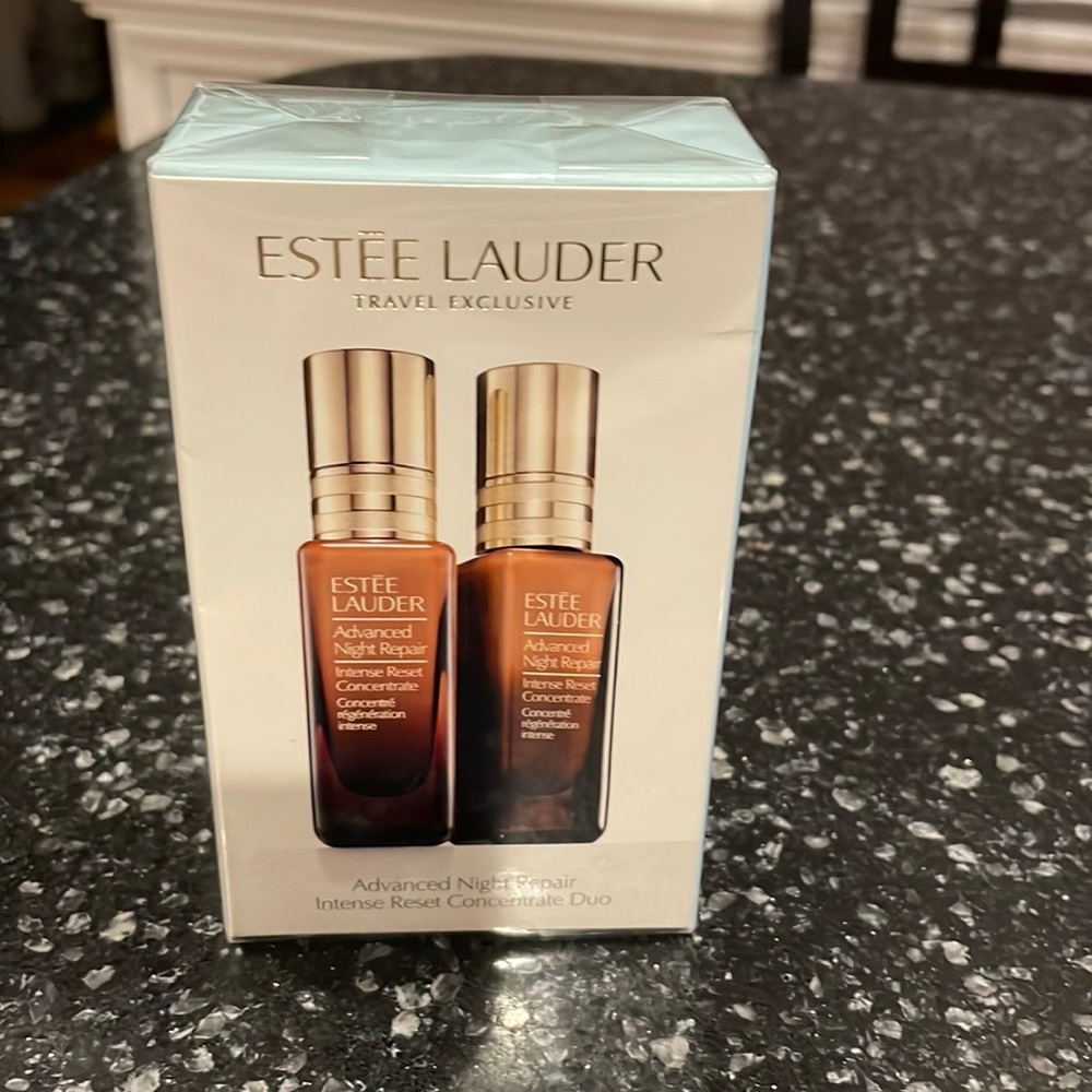 Estée Lauder Travel Exclusive